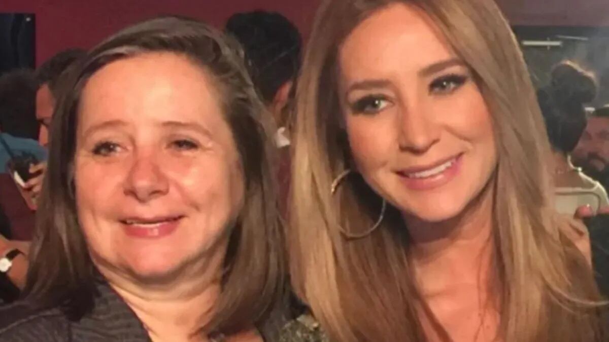 Rosalba Ortiz y Geraldine Bazán