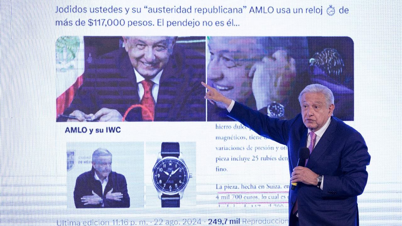 AMLO Reloj Mañanera