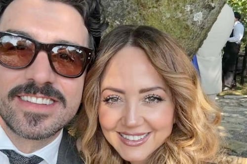 Luis Carlos Origel rompe el silencio ante críticas por su relación con Andrea Legarreta