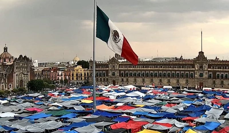 CNTE mantendrá plantón en el Zócalo y bloqueos en CDMX hasta que atiendan sus demandas