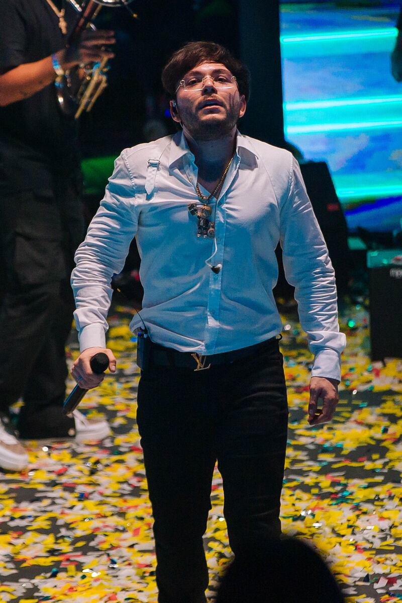 El cantante sigue con su gira por México