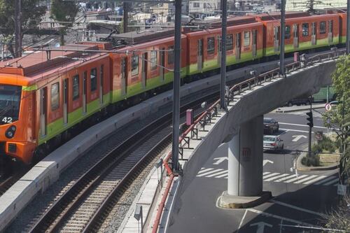 Compra Metro radio receptores pero … ¡no encuentra el contrato!