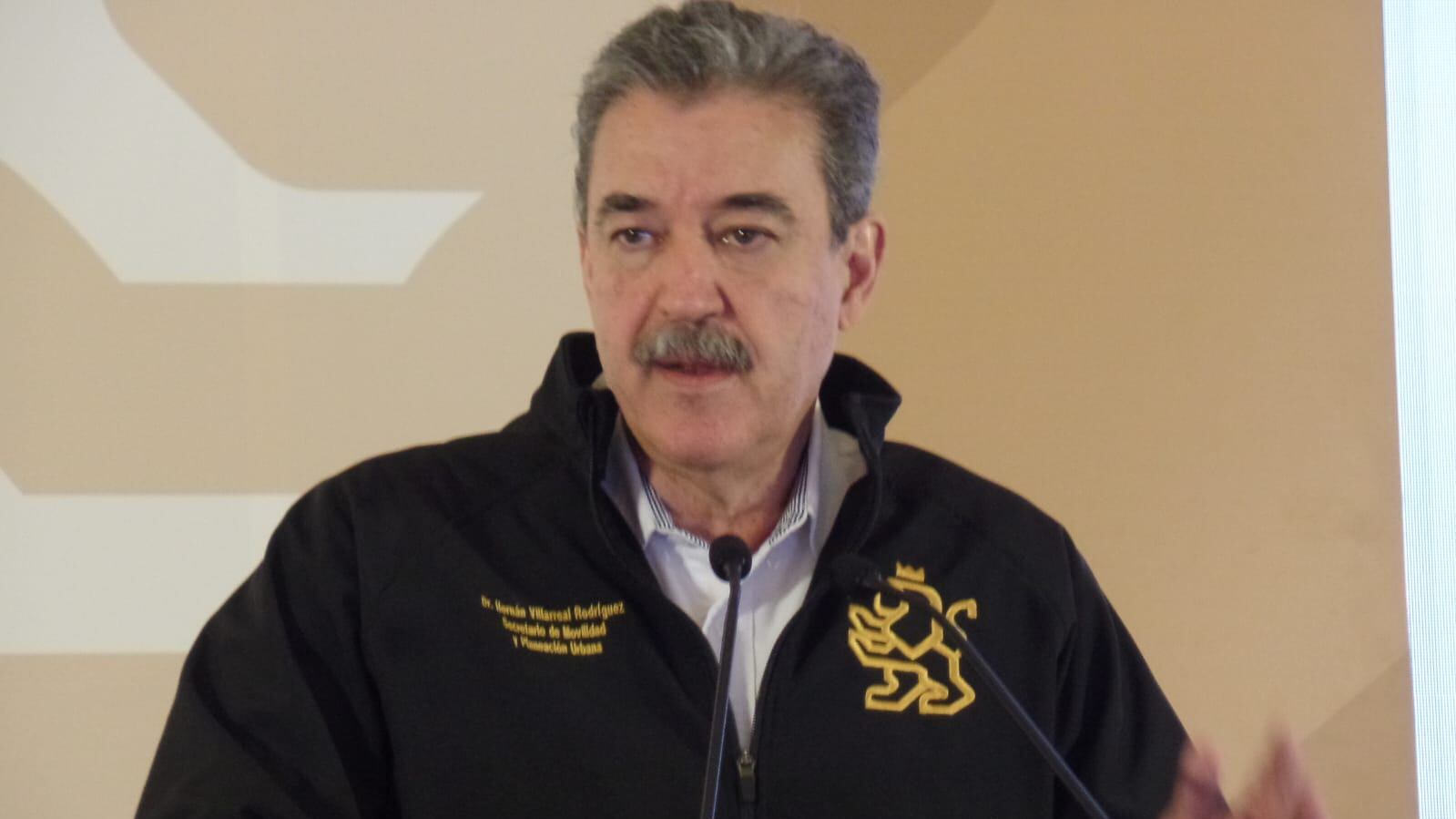 Hernán Villarreal señala que la obra se está desarrollando de forma satisfactoria.
