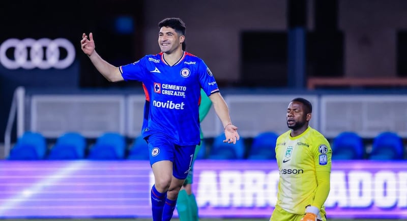 Nacional volvió a ser paseado por otro equipo de azul y sus hinchas no aguantan más