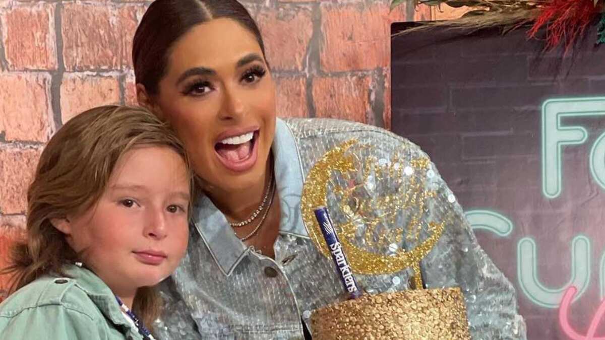 Hijo de Galilea Montijo la expone en el festejo de su cumpleaños en “Hoy”