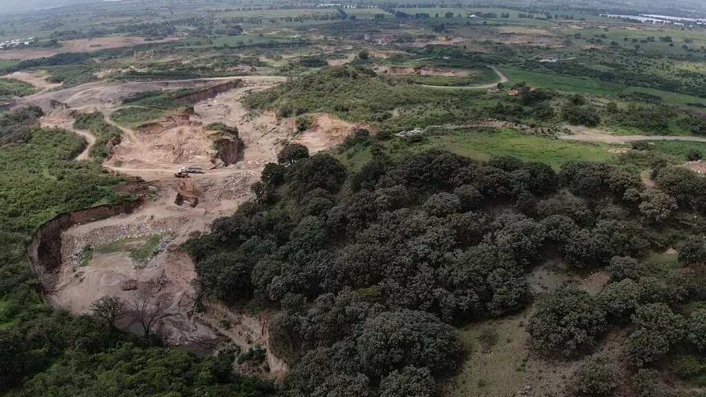Suman ya cuatro detenidos por la operación de este banco de materiales que operaba de manera clandestina.