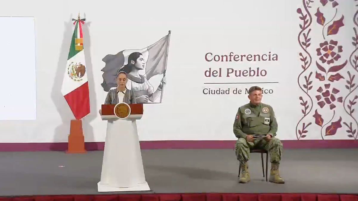 Sheinbaum ofrece mañanera sin reporteros; CNTE impide acceso con bloqueos