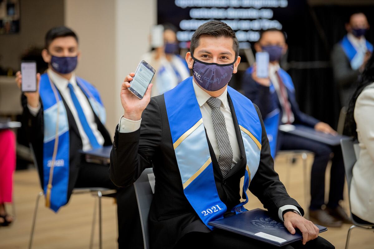 Guillermo Lasso, presidente de la República del Ecuador, despide a generación Junio 2021 del Tec de Monterrey