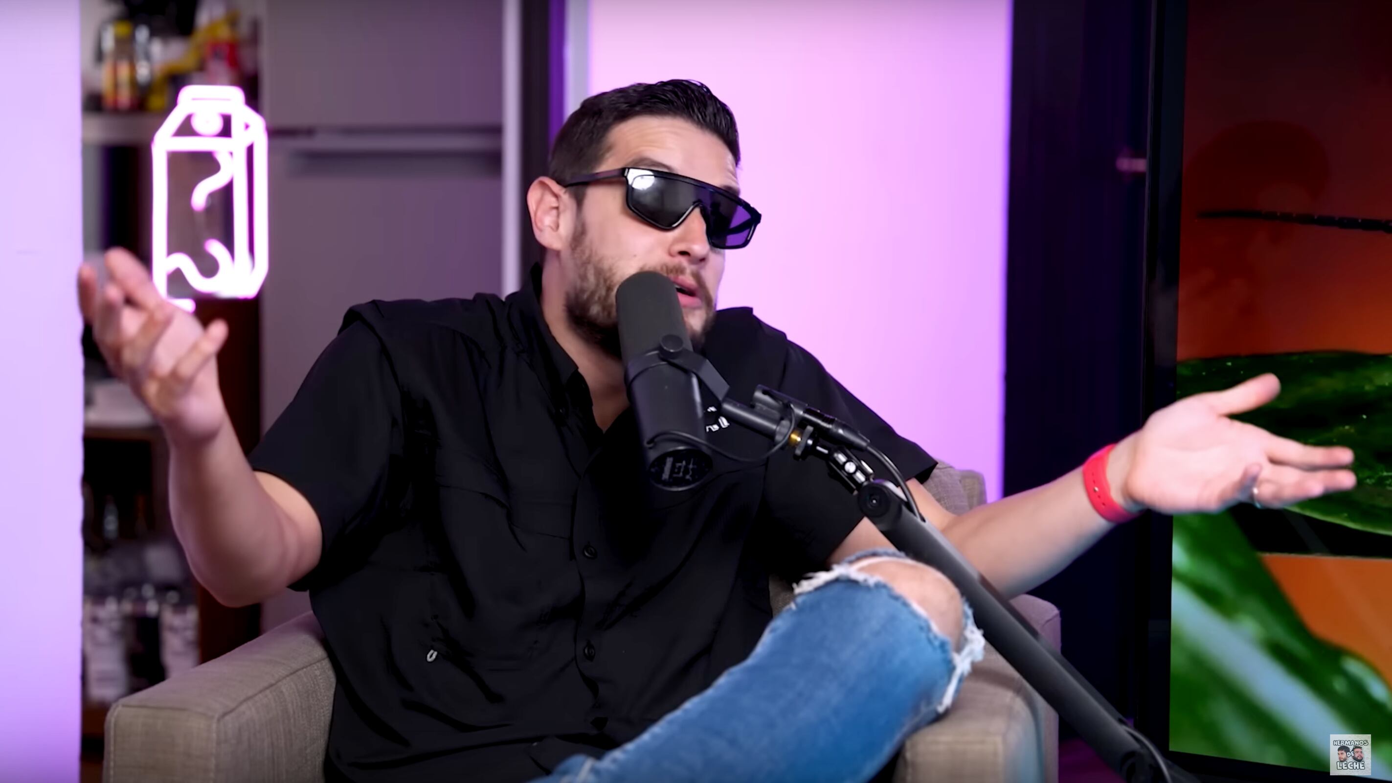 Adrián Marcelo en 'Hermanos de Leche'