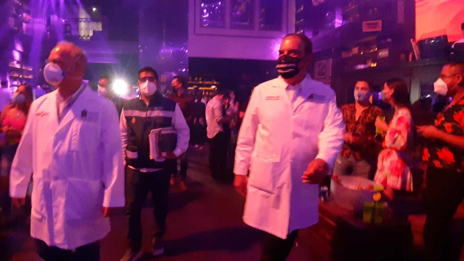 Amagan con cierres de 30 días