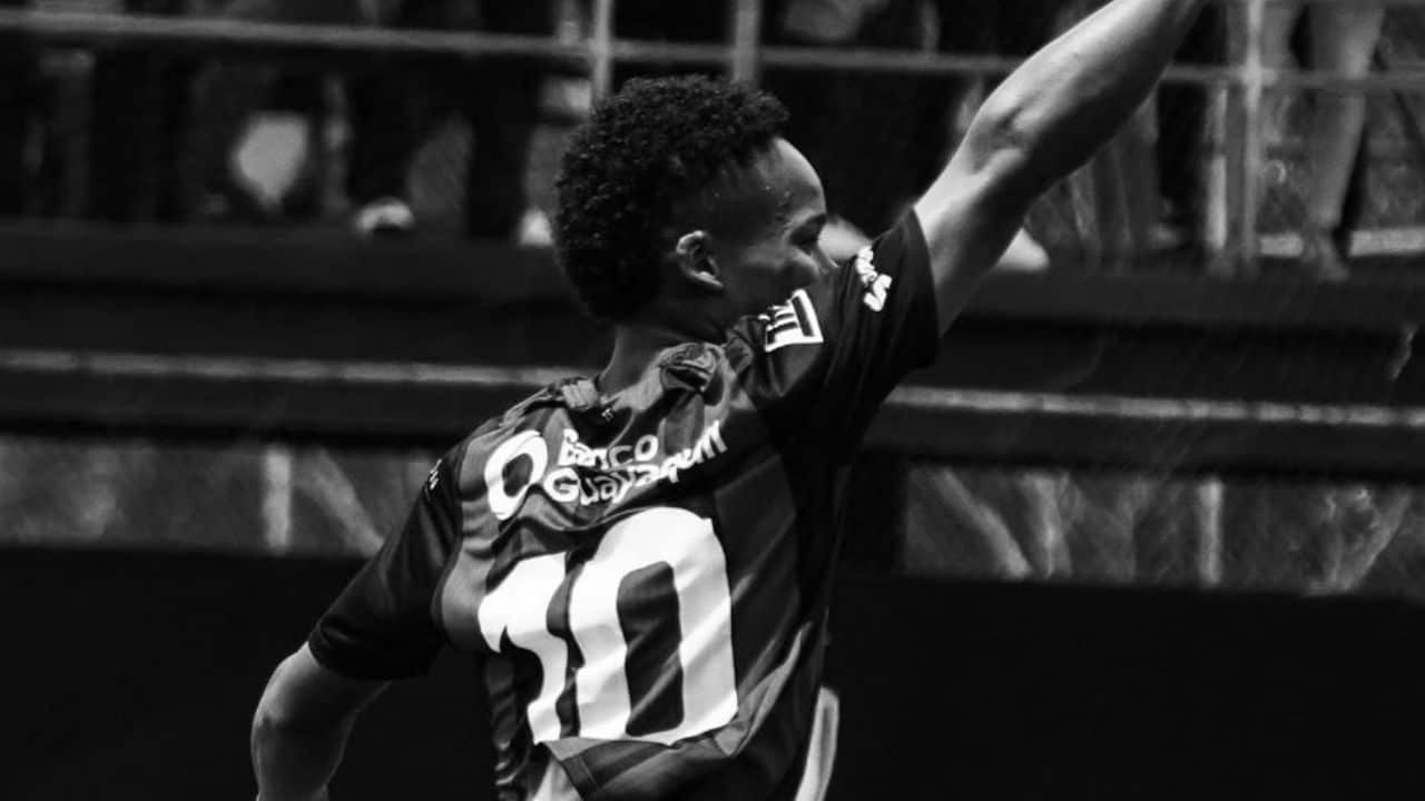 Luto en el fútbol tras muerte de Miguel Nazareno