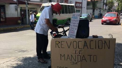 Recolección de firmas para la revocación de mandato de José Carlos Acosta.