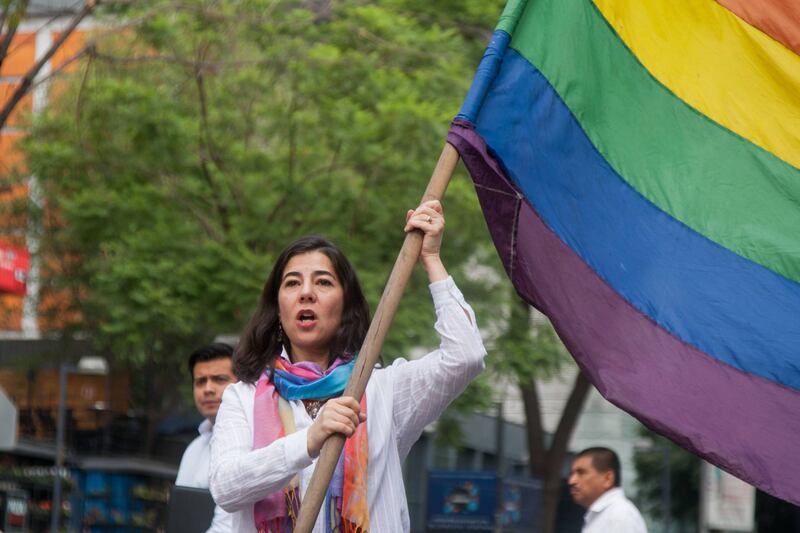 Europa: rechaza nueva ley anti derechos LGBT en Hungría