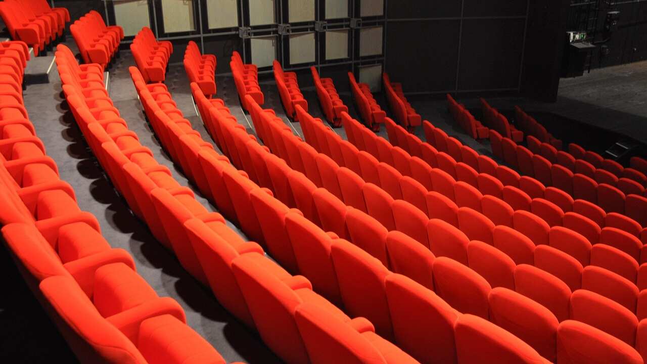 De la tragedia griega a la valentía de una niña con su canario