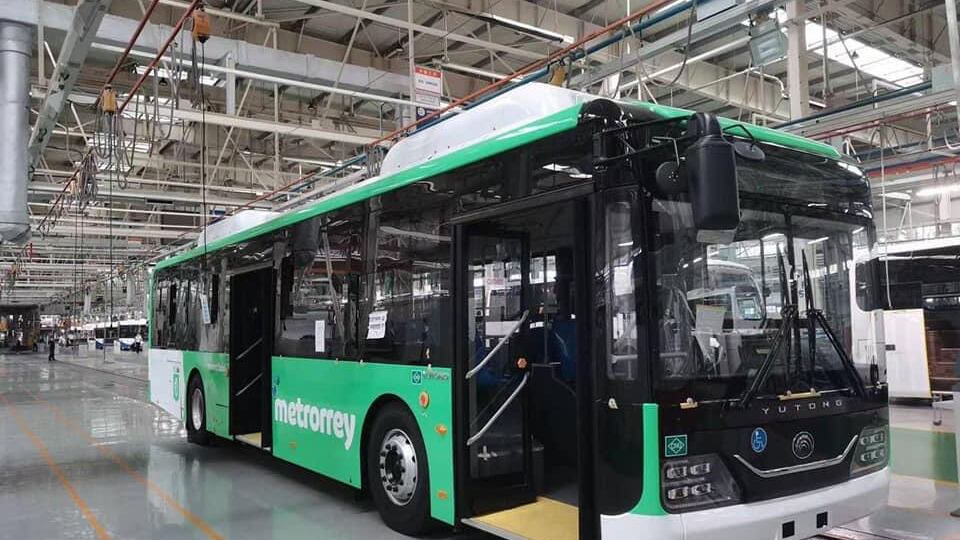 Los autobuses son modernos, espaciosos y ya están listos para brindar servicio.