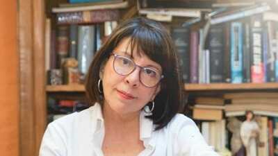 Olga Wornat es la autora de la biografía no autorizada de Vicente Fernández que trae a todos de cabeza por la reciente serie ‘El Último Rey’.