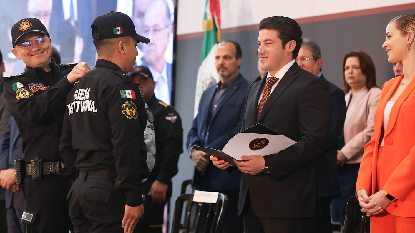 El mandatario estatal destacó la inversión histórica en los cuerpos policiacos de NL.