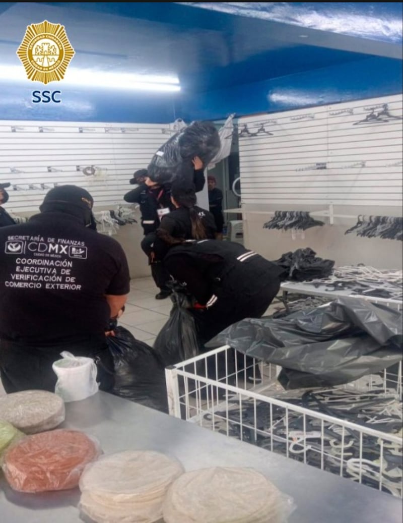 decomiso de miles de prendas