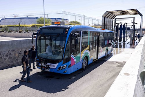 Arranca Qrobús 2026 como líder en crecimiento de usuarios en México