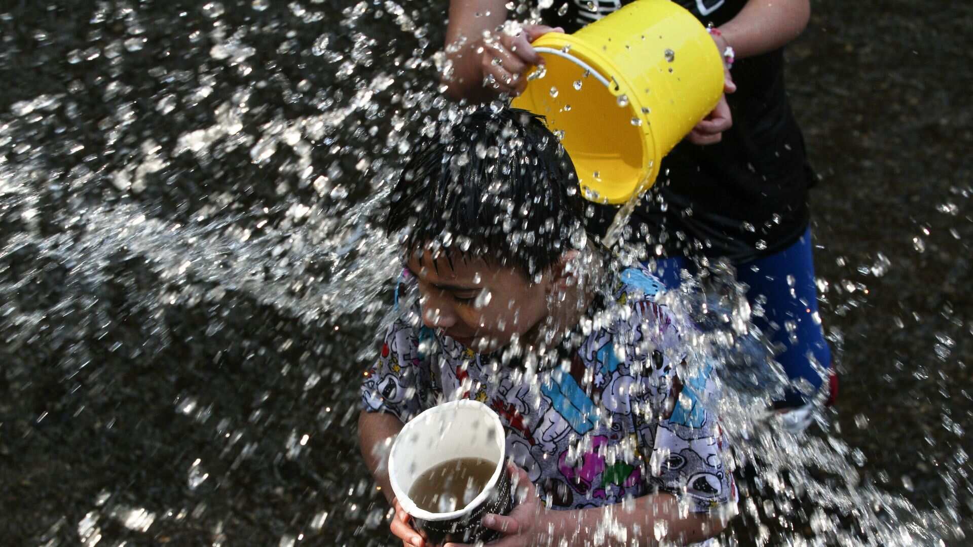 ¡Aguas con las multas! Sábado de gloria podría resultar de infierno si desperdicias agua