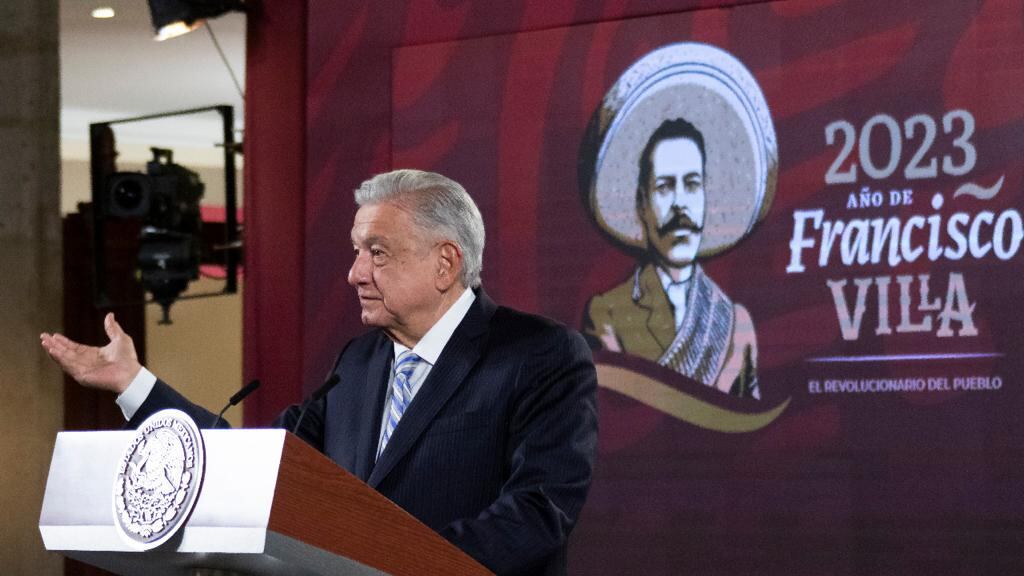 El presidente respaldó a Sheinbaum ante los accidentes en el Metro