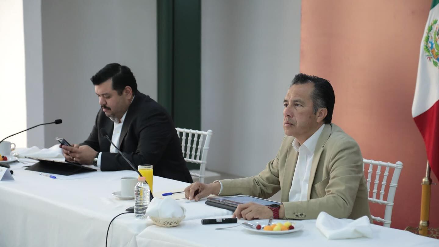 Cuitláhuac-García-se-compromete-a-dar-con-responsables-de-masacre-en-Veracruz