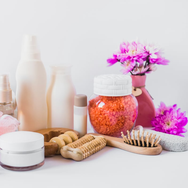 Las mexicanas integran más cosméticos en su rutina en comparación con el resto de los países latinoamericanos. Foto: Freepik.