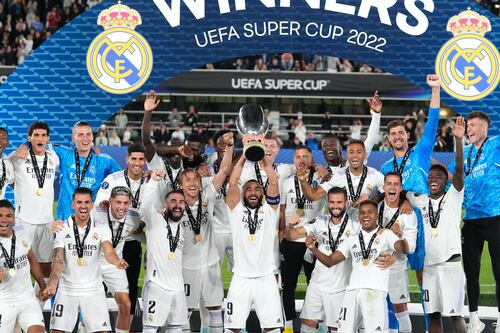 Real Madrid conquista la Supercopa de Europa y empata al Barcelona