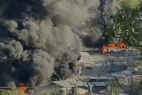 Liberan carreteras tras bloqueos del CJNG por abatimiento de ‘El Mencho’; mantienen operativos de seguridad