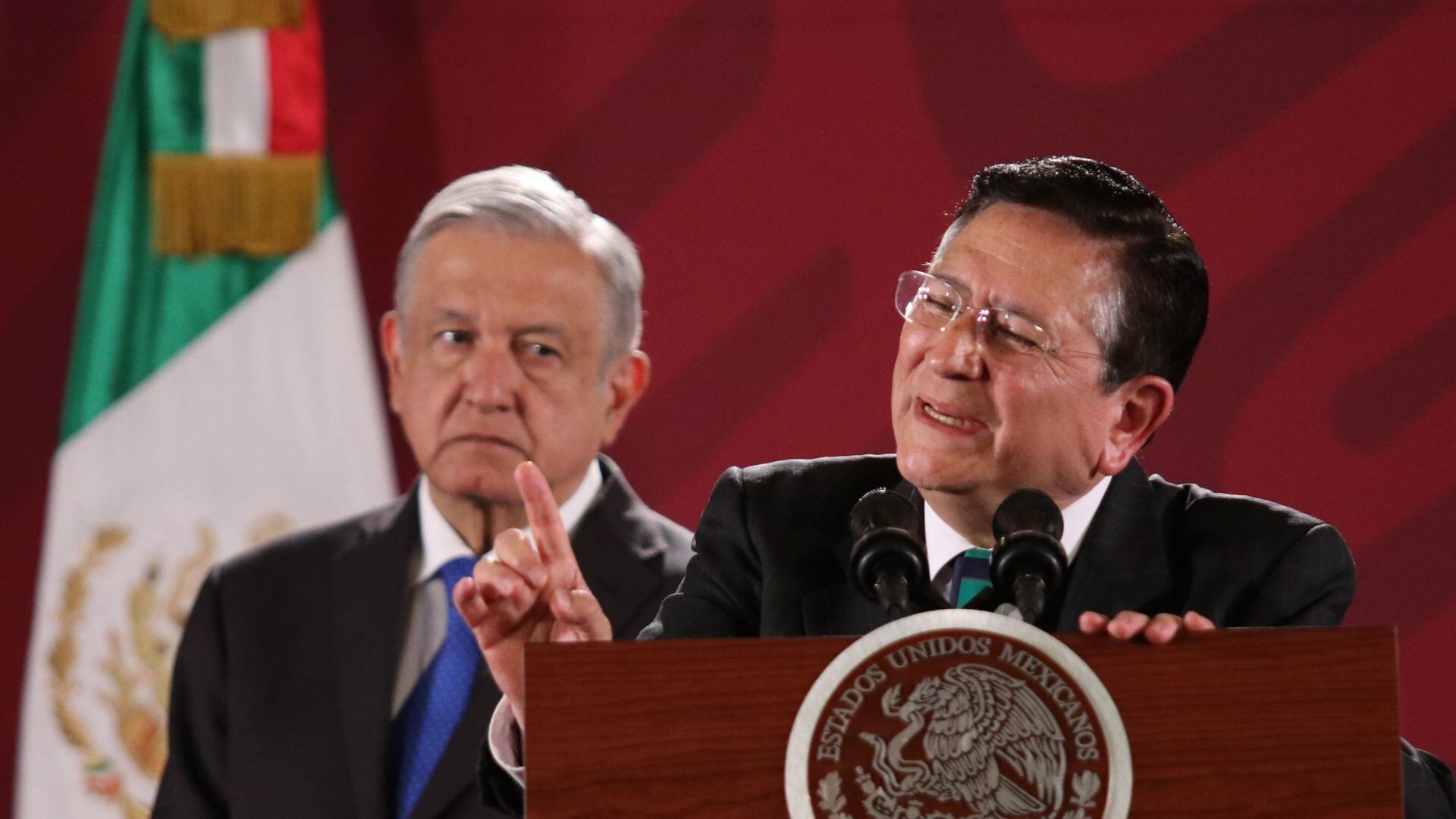 #PolíticaConfidencial Ignacio Ovalle defendido pese a décadas en el PRI