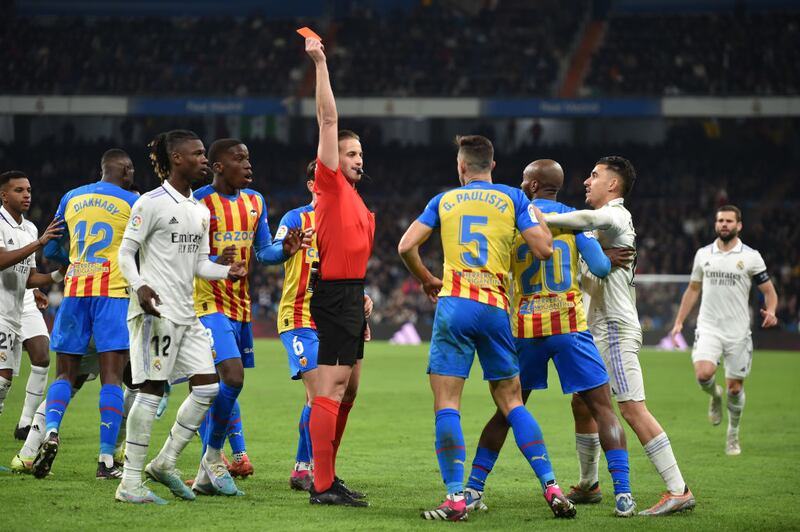 Vinicius Jr patada