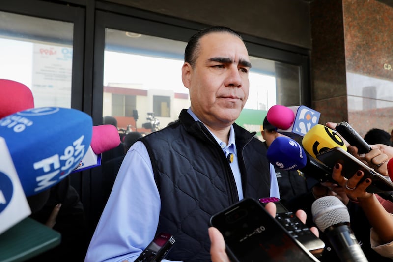 Para el priista Heriberto Treviño la solicitud de endeudamiento es una "carta a Santa Clos".