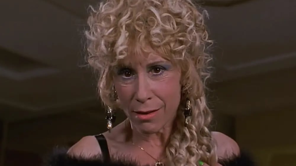 Rhea Perlman en Matilda