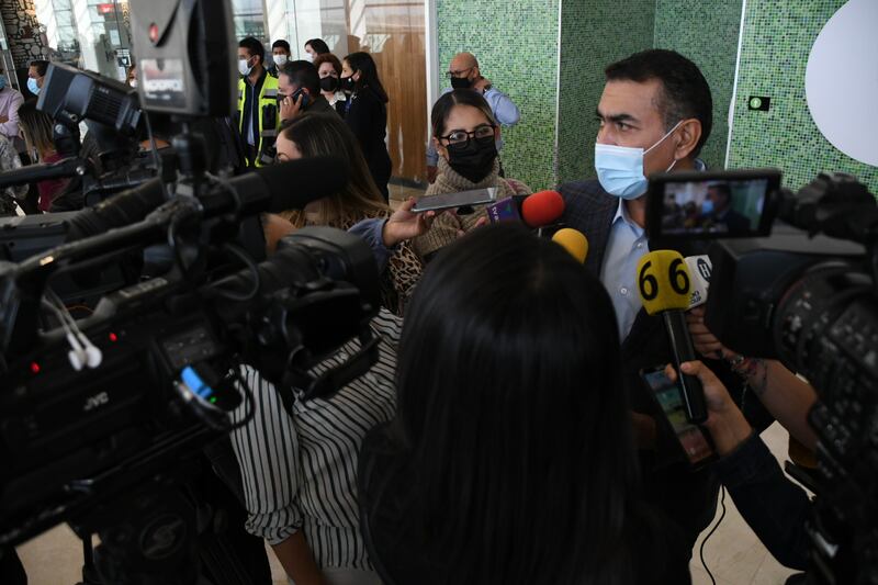 El alcalde Salvador Zamora de Tlajomulco señaló que se realizarán sólo dos de los 17 pasos a desnivel que estaban programados.