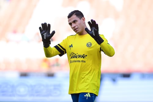 ¿Malagón se va del América? La verdad sobre su supuesto fichaje con equipo de la Premier League