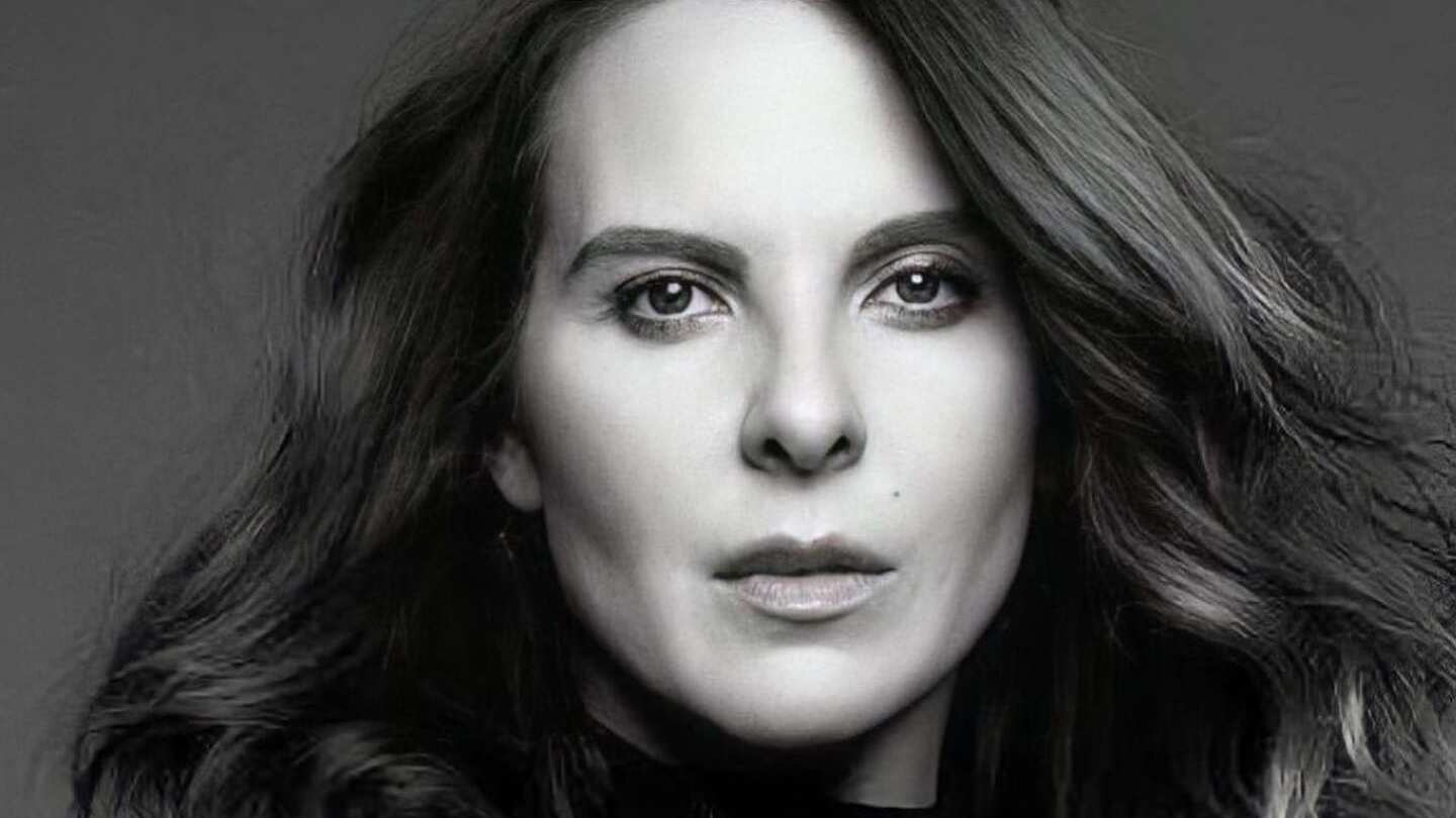 Todo indica que la pareja se conoció durante las grabaciones de la tercera temporada ‘La Reina del Sur’ de Telemundo, pero el amor surgió durante la cuarta.