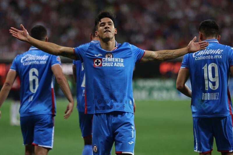 Uriel Antuna ya le marcó gol a Chivas y lo festejó.