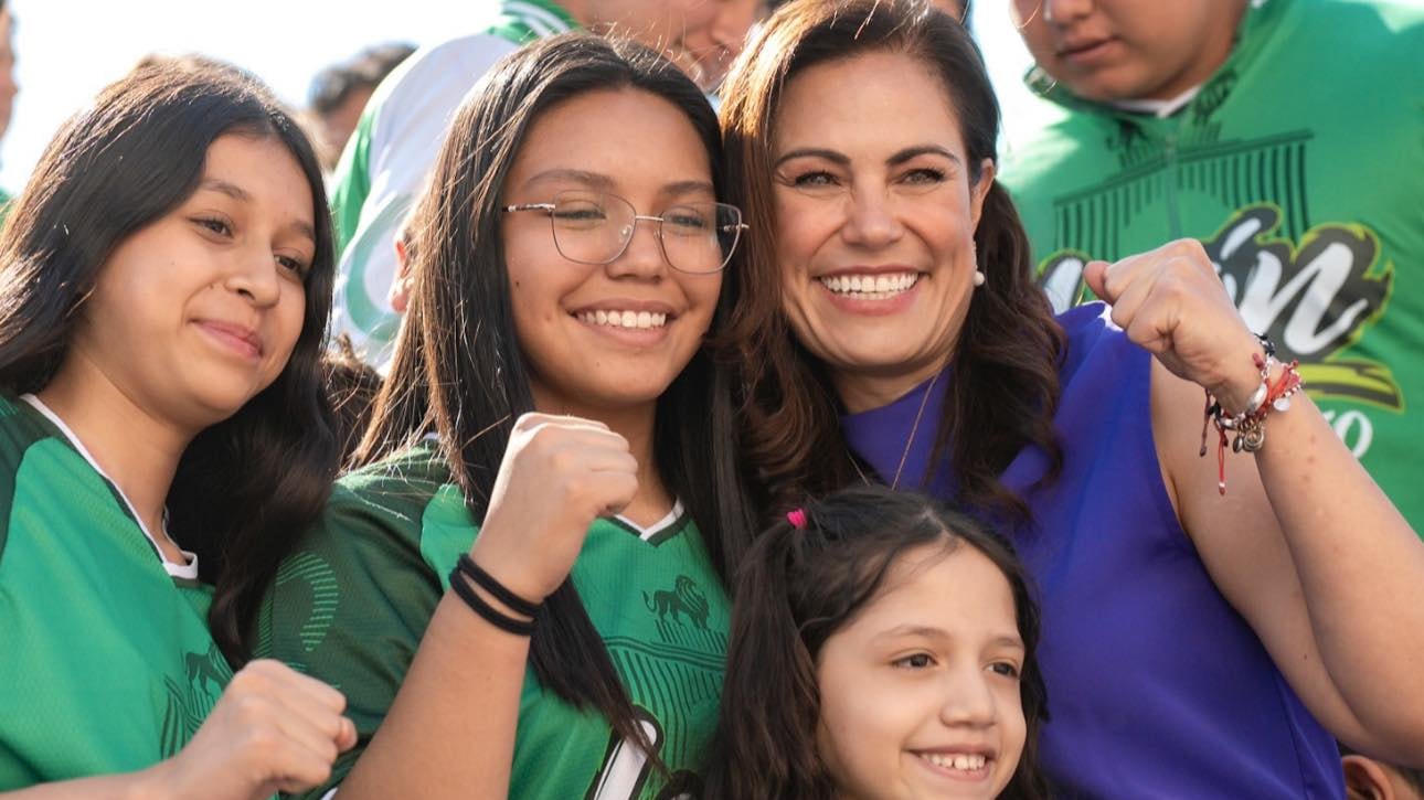 Delegación de 550 atletas de León previo a su participación en la Olimpiada Nacional 2026