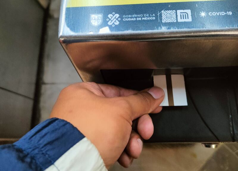La tarjeta de Movilidad Integrada se utilizará en todas las Líneas del Metro. (Cuartoscuro)