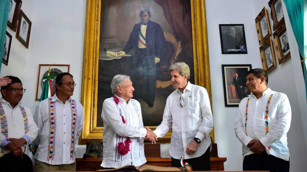 El enviado del presidente Biden se reunió en Guelatao con el presidente Andrés Manuel López Obrador