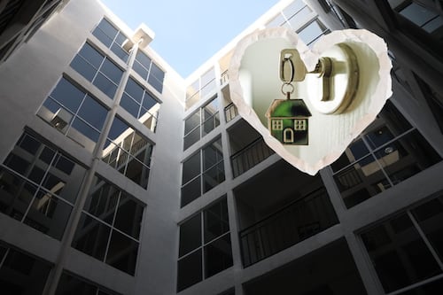 Sueño de mudanza se esfuma, ve cuánto subieron las viviendas en México