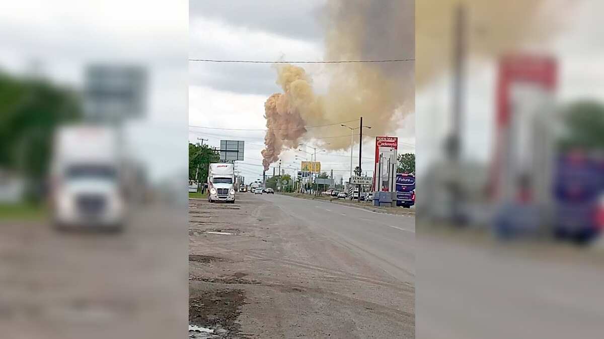 Las personas, dijo Clariond, son muy participativas en la Consulta Pública porque saben que la planta de Pemex las está enfermando.