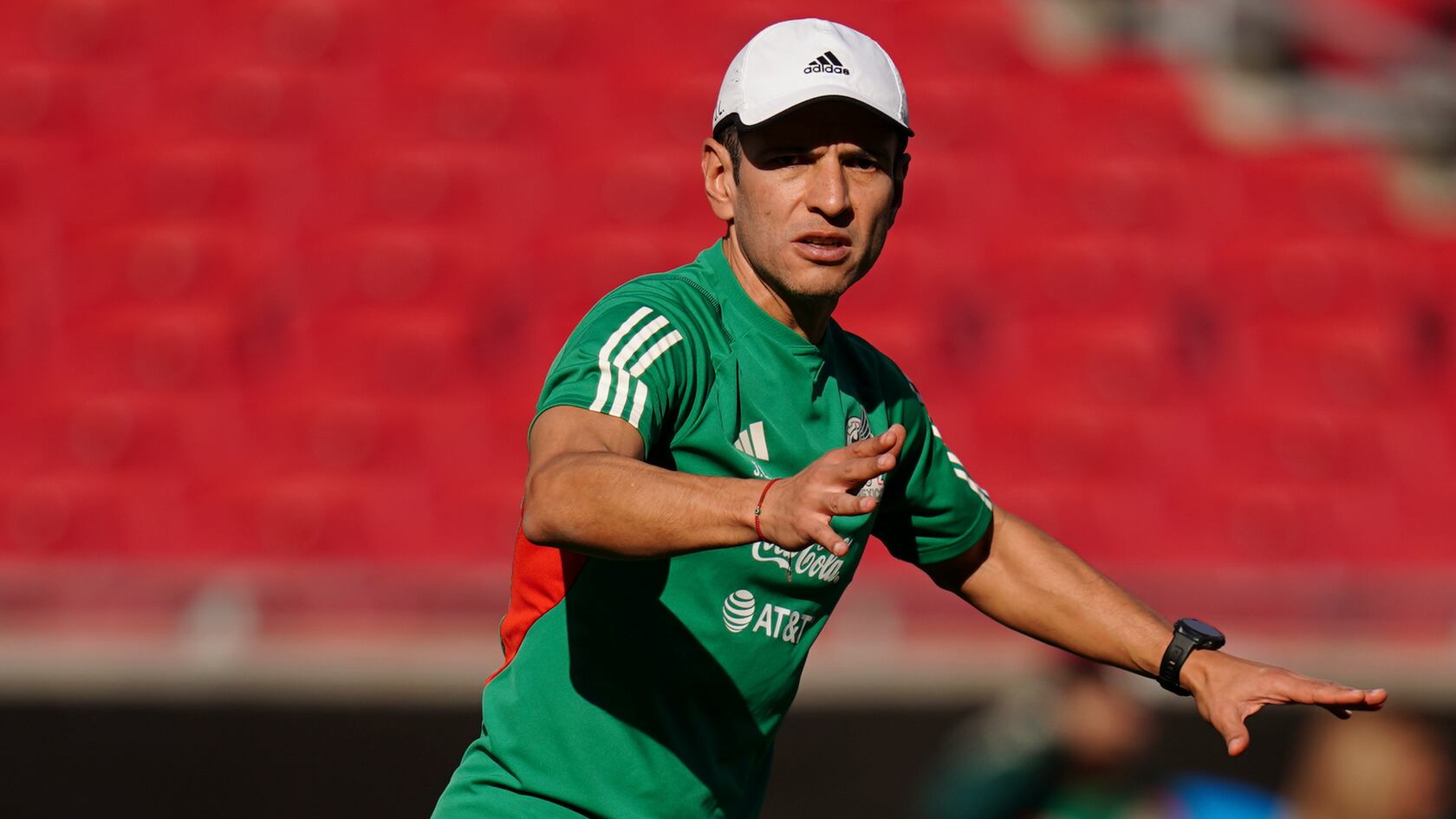 Jaime Lozano debutará a varios jugadores en Selección mayor durante el duelo contra Colombia.