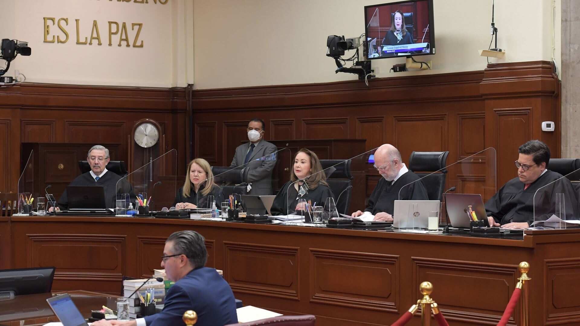 Reacciones tras decisión de la SCJN de invalidar el plan B de la reforma electoral