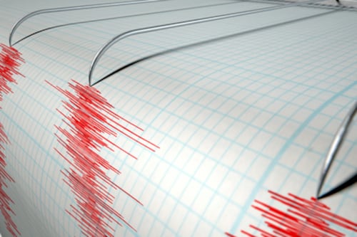 Fuerte sismo de magnitud 5.5 con epicentro en Cihuatlán, Jalisco se registra este domingo