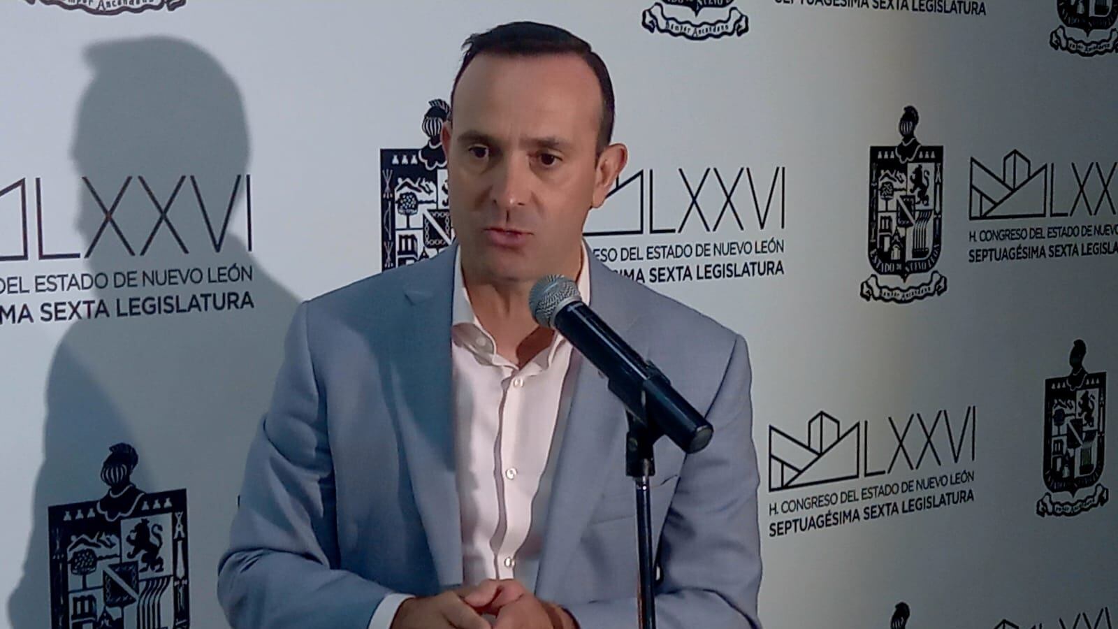 De la Fuente aseguró que cualquier posibilidad de diálogo con el gobernador ya es nula.