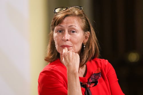 #PoliticaConfidencial: Se le voltea la visita a Tatiana Clouthier enfrenta reclamos en Salinas Victoria