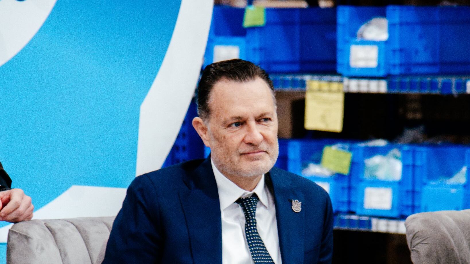 Mauricio Kuri González.