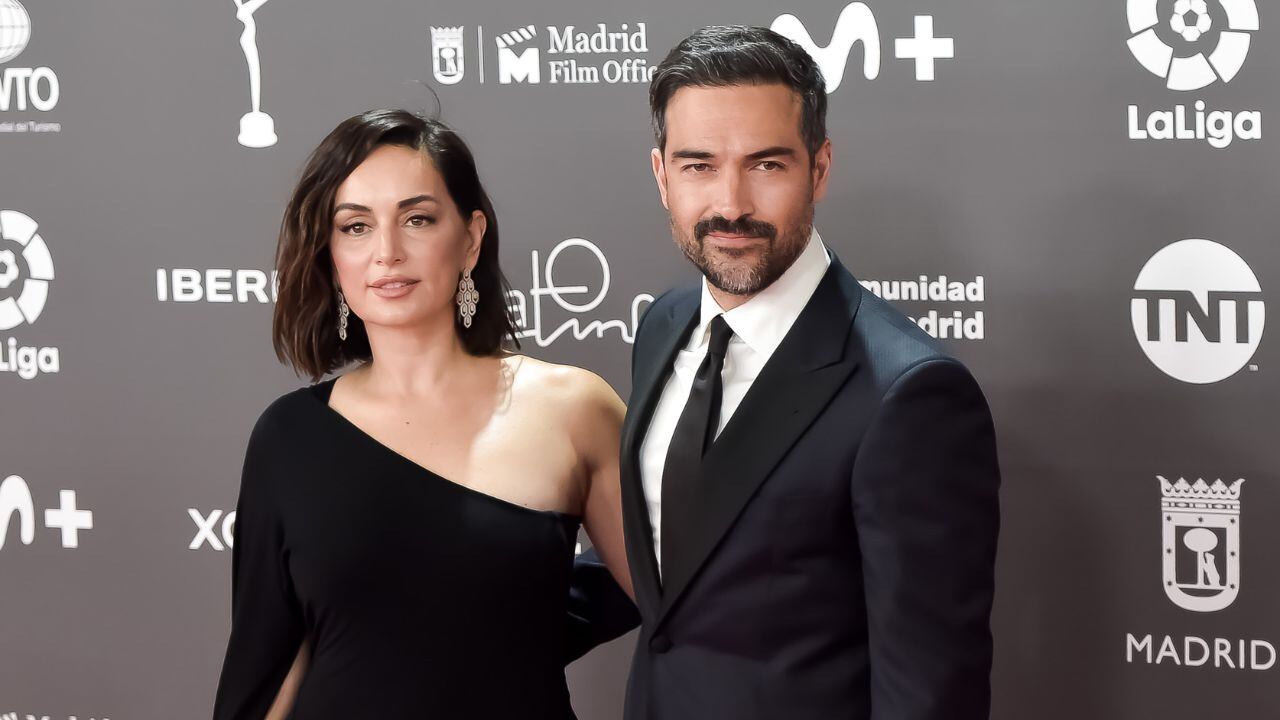 Ana de la Reguera y Poncho Herrera llegaron como pareja a los Premios Platino