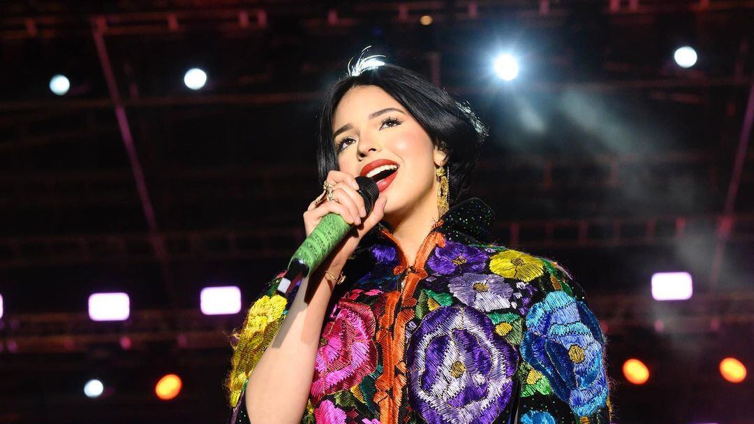 La cantante de 19 años habló de los desafíos que enfrenta en su carrera artística.